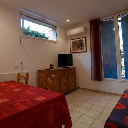 Appartement Les Clematites Menton Bagian luar foto